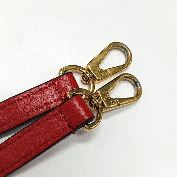 Authenticated pre-owned  Locky BB Monogram Coated Canvas Red - Shoulder Bag at Looply