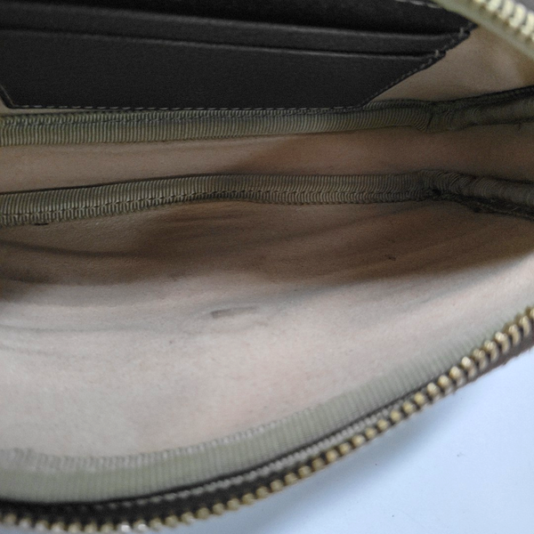 Authenticated pre-owned  Ophidia Monogram Coated Canvas Beige - Clutch at Looply