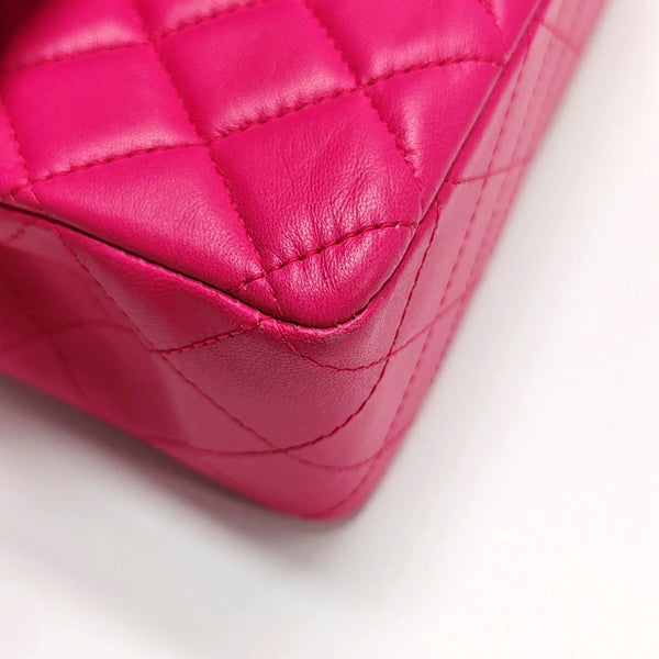 Authenticated pre-owned  Classic Flap Mini Quilted Lambskin Pink - Shoulder Bag at Looply