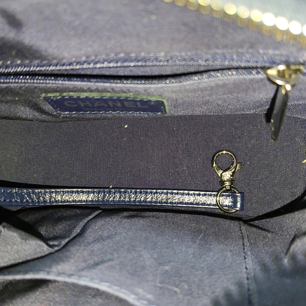 Authenticated pre-owned  Gabrielle Small Fabric Blue - Shoulder Bag at Looply