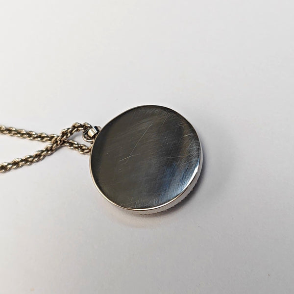 Authenticated pre-owned  Silver-tone Metal Necklace - Necklace at Looply
