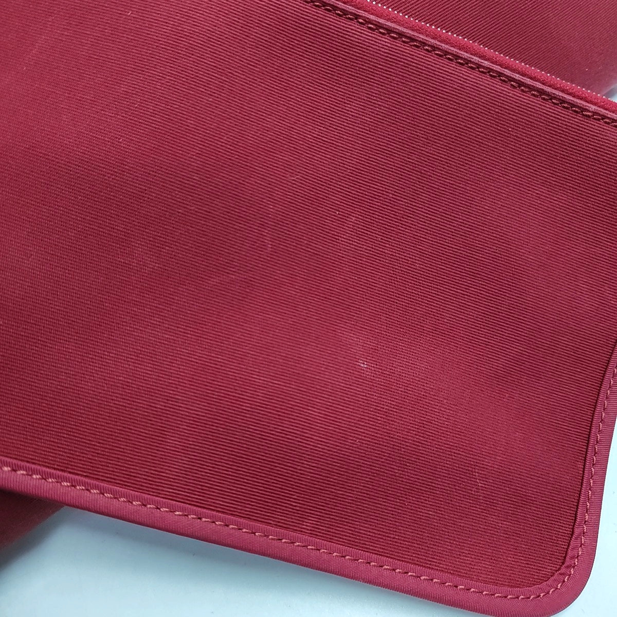 Authenticated pre-owned  Herbag 31 Canvas Red - Handbags at Looply