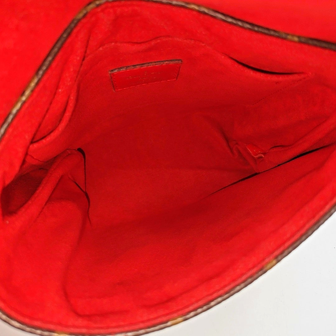 Authenticated pre-owned  Locky BB Monogram Coated Canvas Red - Shoulder Bag at Looply