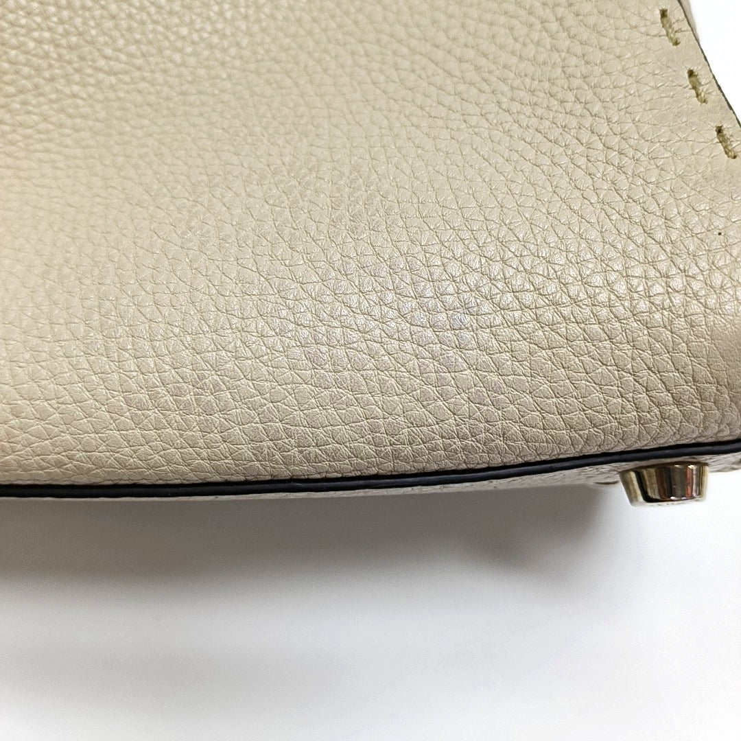 Authenticated pre-owned  Peekaboo Calfskin Beige - Top Handle Bag at Looply