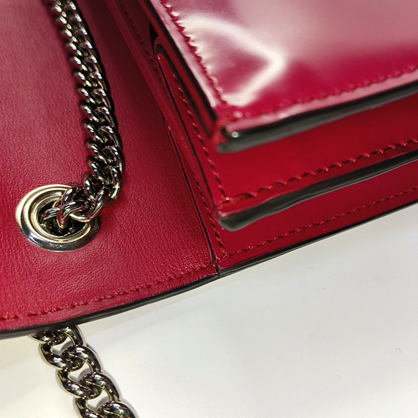 Authenticated pre-owned  Interlocking G Small Calfskin Pink - Shoulder Bag at Looply