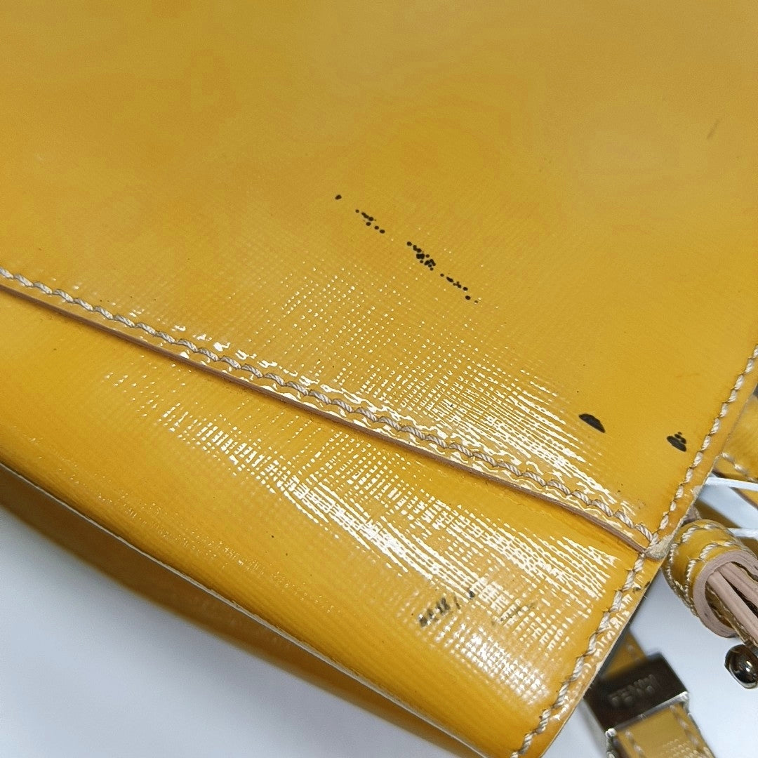 Authenticated pre-owned  2 Jours Small Calfskin Yellow - Shoulder Bag at Looply