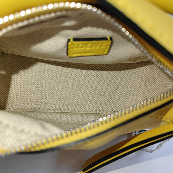 Authenticated pre-owned  Puzzle Calfskin Yellow - Crossbody Bag at Looply