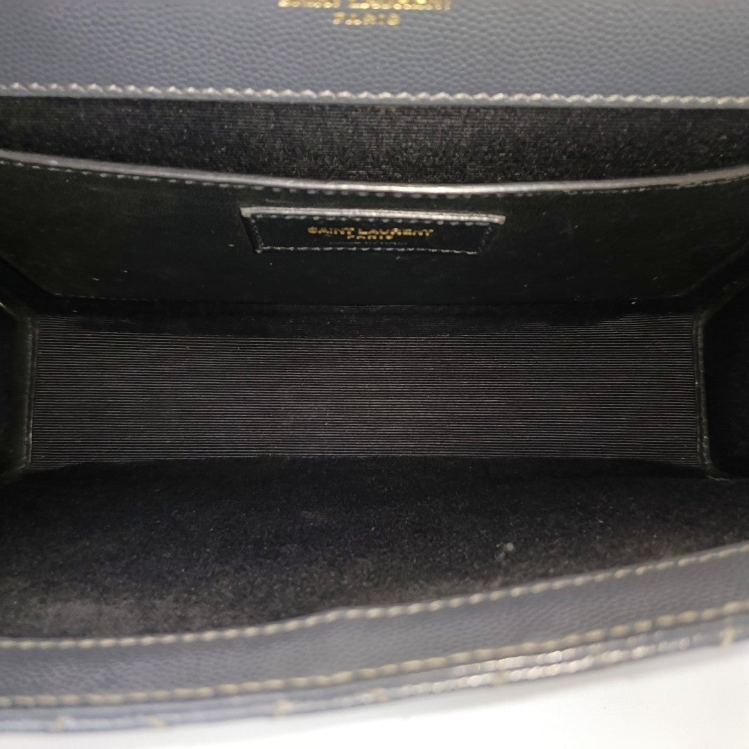 ENVELOPE Medium Quilted Calfskin Gray