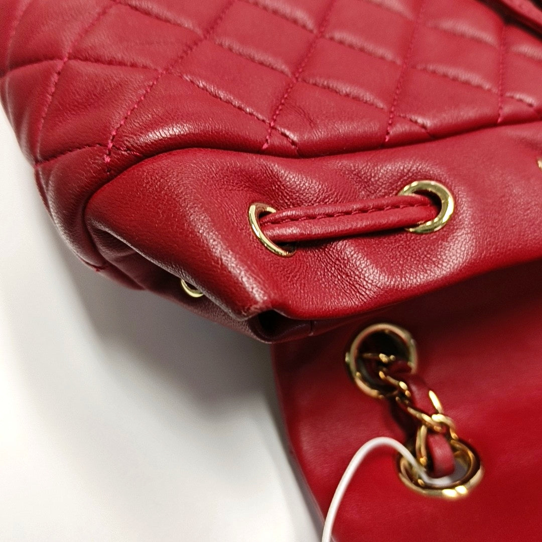 Authenticated pre-owned  Urban Spirit Small Quilted Lambskin Red - Backpack at Looply