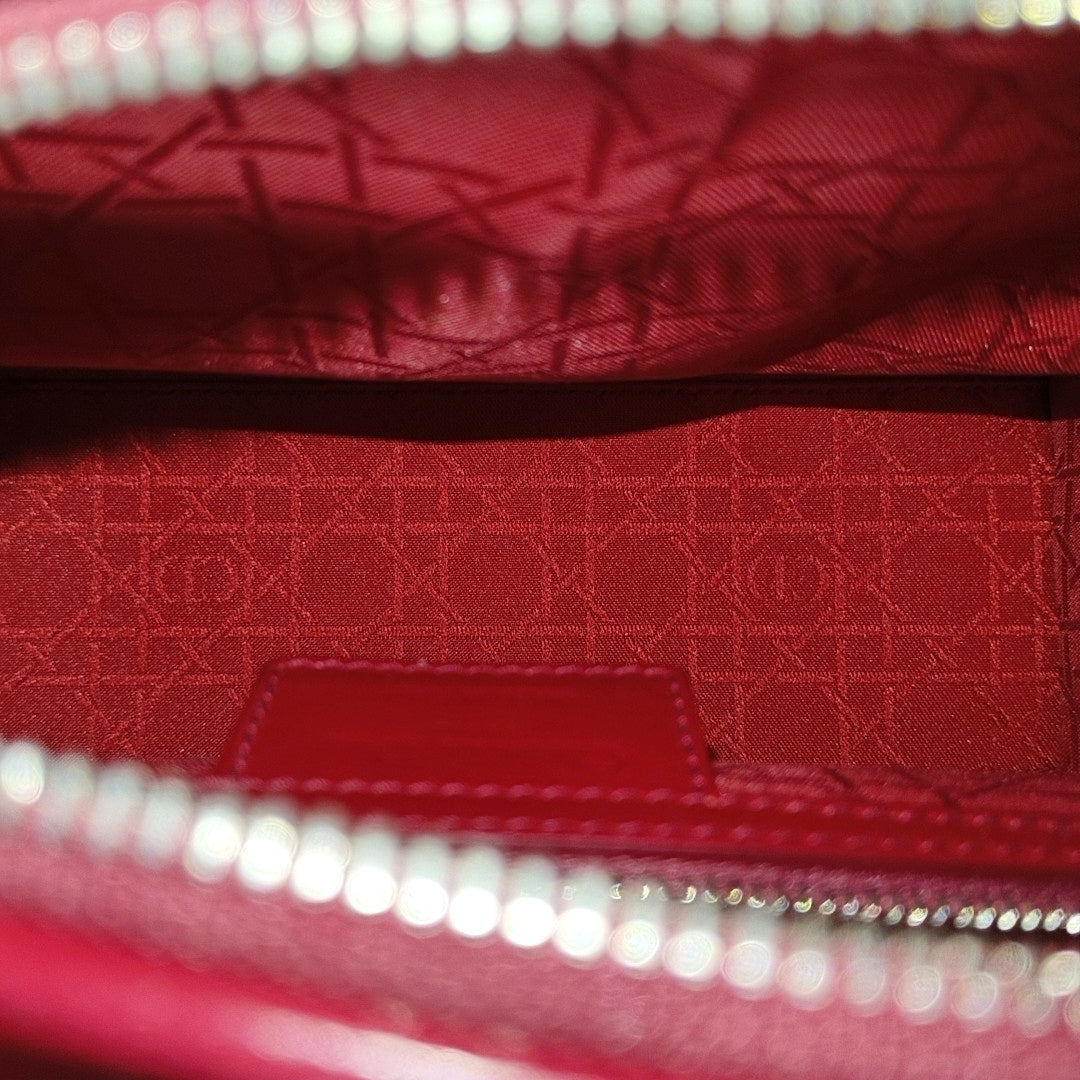 Lady Dior Medium Cannage Patent Leather Red
