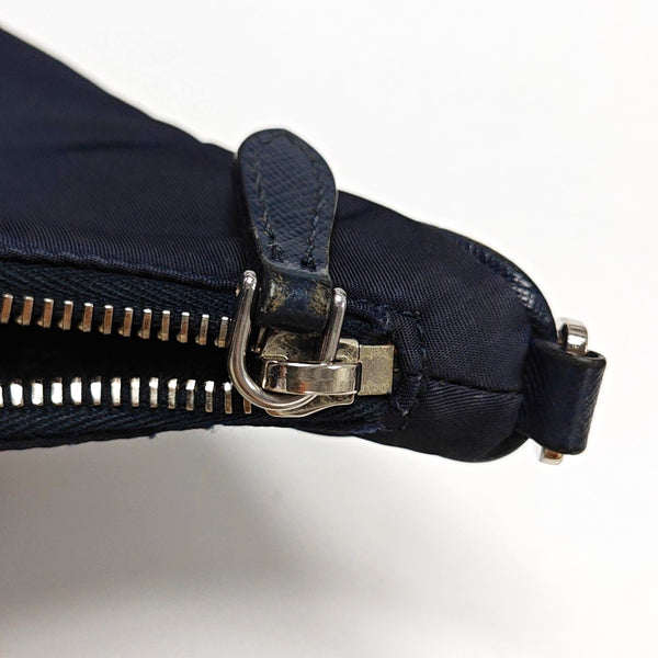 Authenticated pre-owned  Re-edition Mini Nylon Blue - Shoulder Bag at Looply