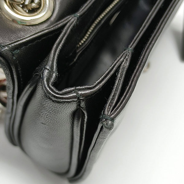 Authenticated pre-owned  Matelassé Lambskin Multicolor - Shoulder Bag at Looply