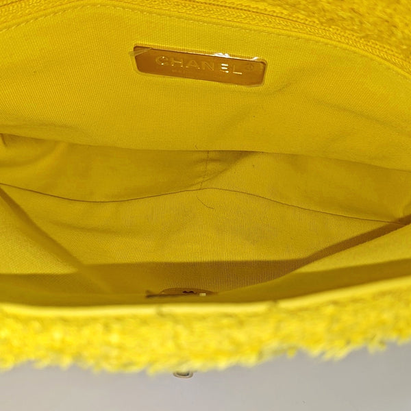 CHANEL 19 Small Quilted Yellow