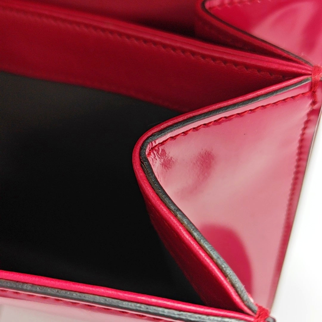 Authenticated pre-owned  Interlocking G Large Calfskin Pink - Shoulder Bag at Looply