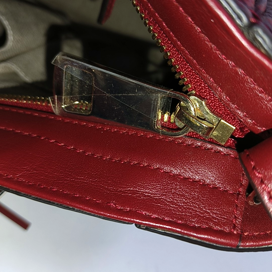 Authenticated pre-owned  Microguccissima Monogram Calfskin Red - Shoulder Bag at Looply