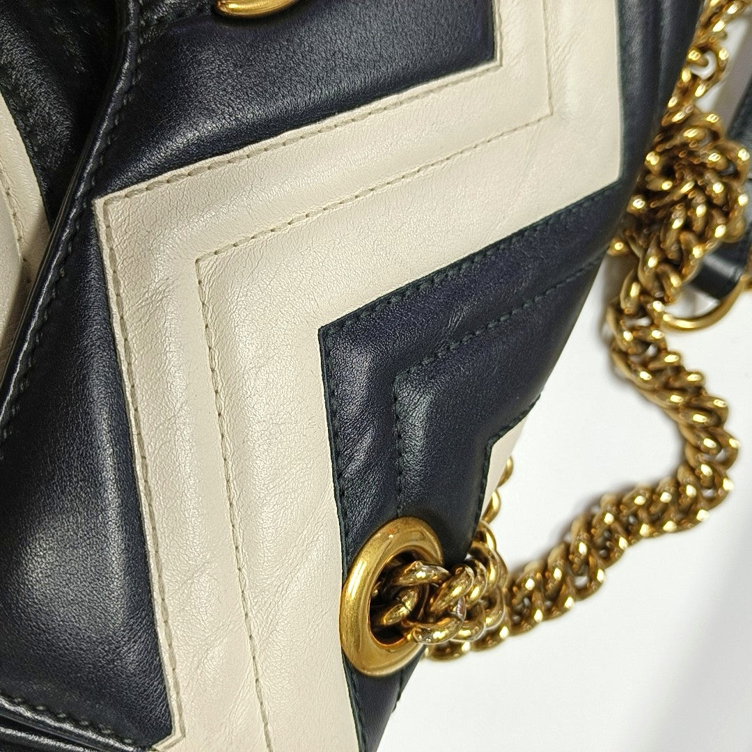 Authenticated pre-owned  GG Marmont Medium Calfskin Multicolor - Crossbody Bag at Looply