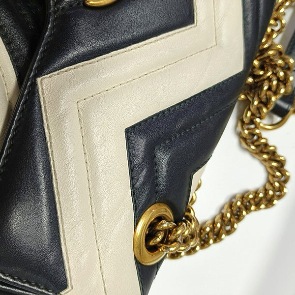 Authenticated pre-owned  GG Marmont Medium Calfskin Multicolor - Crossbody Bag at Looply