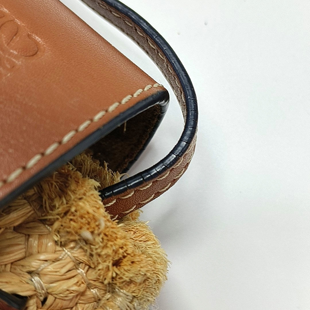 Authenticated pre-owned  Gate Calfskin Brown - Crossbody Bag at Looply