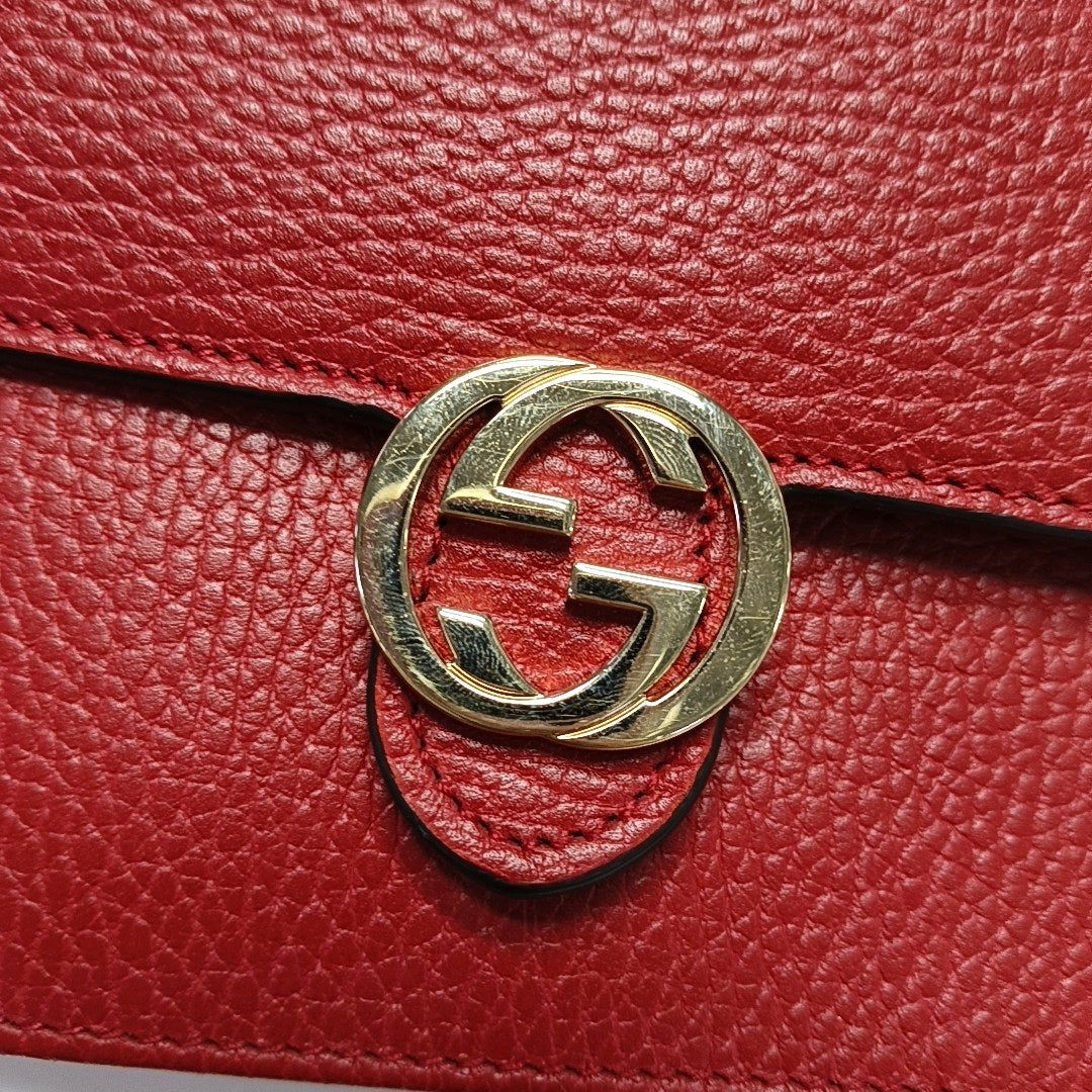 Authenticated pre-owned  Interlocking G Calfskin Red - Crossbody Bag at Looply