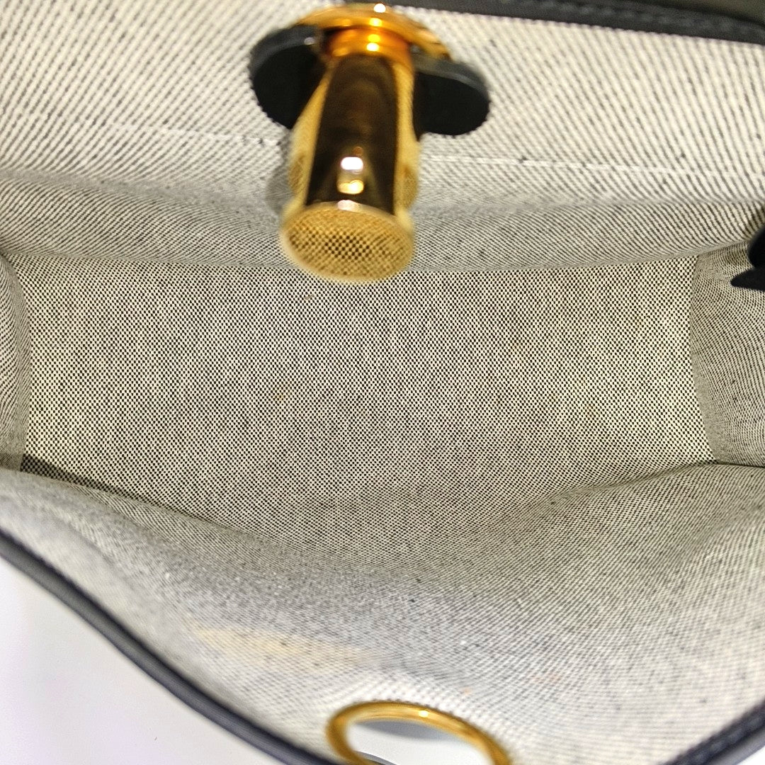 Herbag 31 Coated Canvas Black