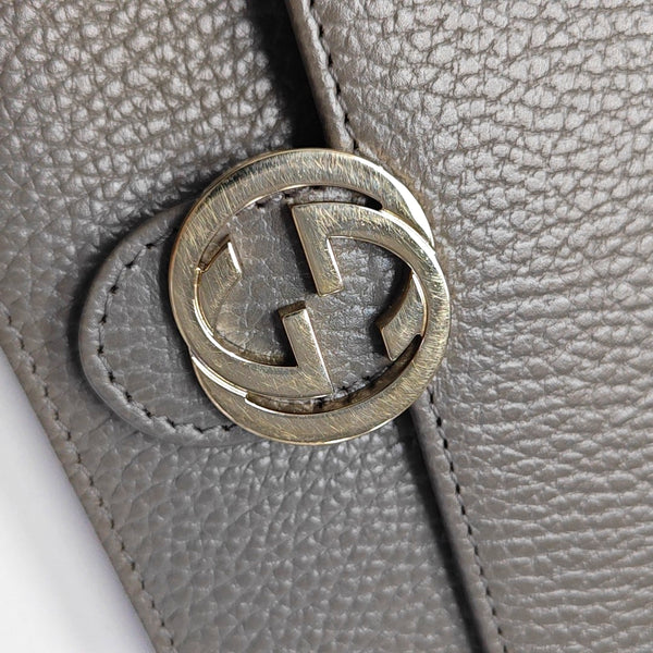 Authenticated pre-owned  Interlocking G Calfskin Gray - Shoulder Bag at Looply