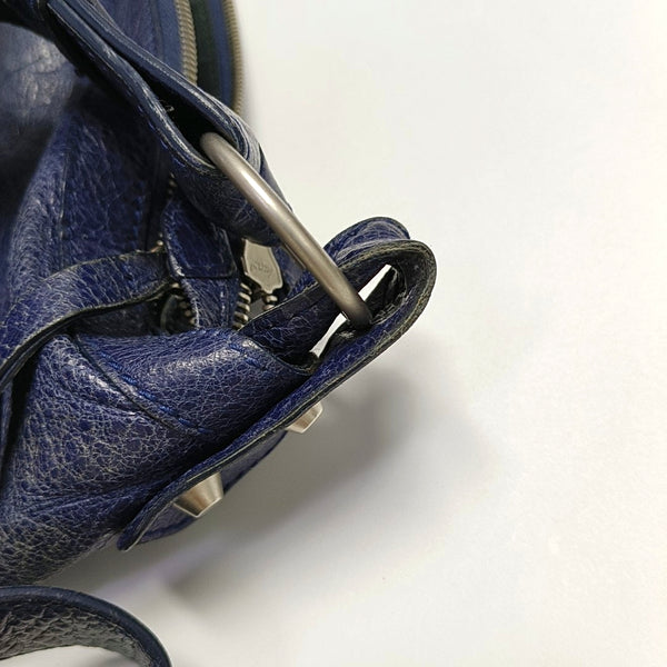 Authenticated pre-owned  Classic City Calfskin Blue - Shoulder Bag at Looply