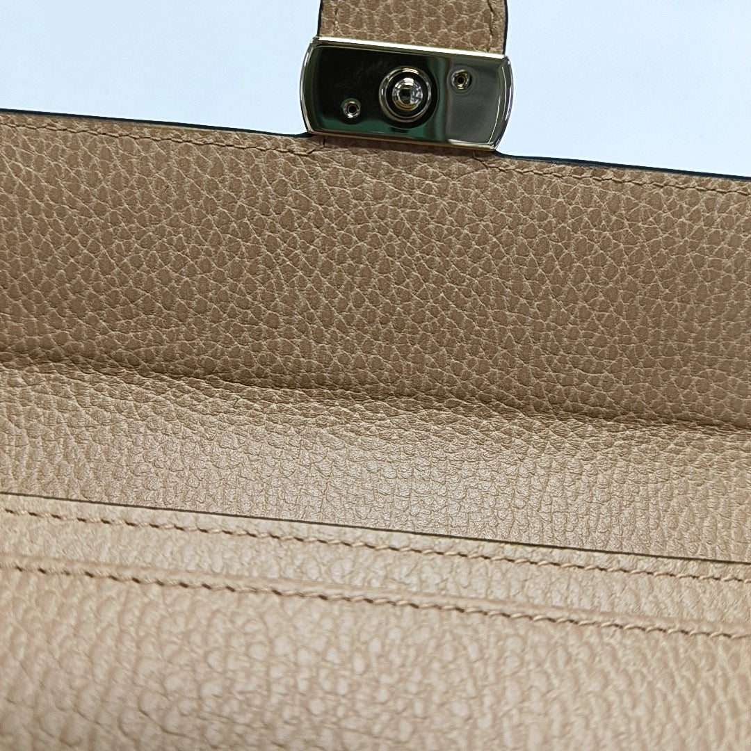 Authenticated pre-owned  Interlocking G Calfskin Brown Wallet - Wallet at Looply