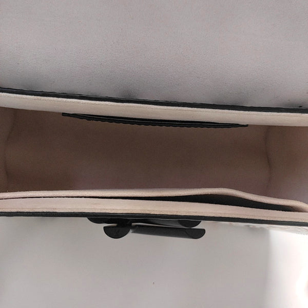 Authenticated pre-owned  Twist MM Calfskin White - Shoulder Bag at Looply