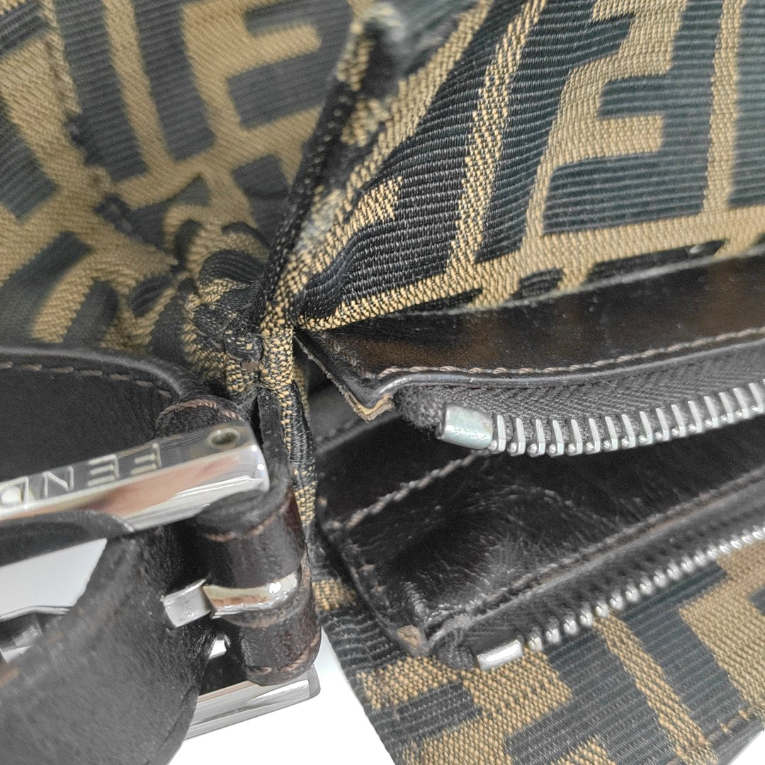 Authenticated pre-owned  Baguette Canvas Brown - Top Handle Bag at Looply