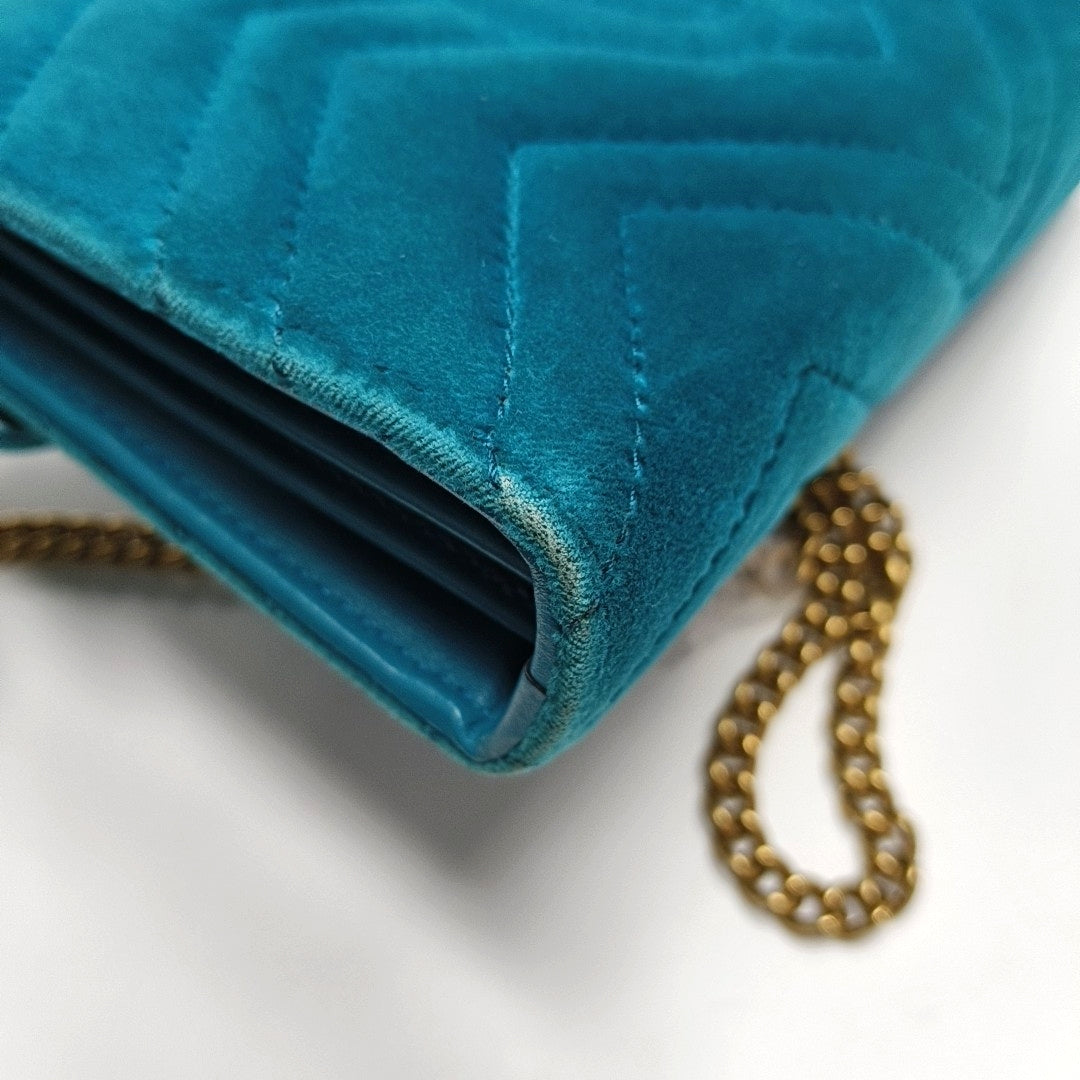 Authenticated pre-owned  GG Marmont Mini Velvet Blue - Shoulder Bag at Looply