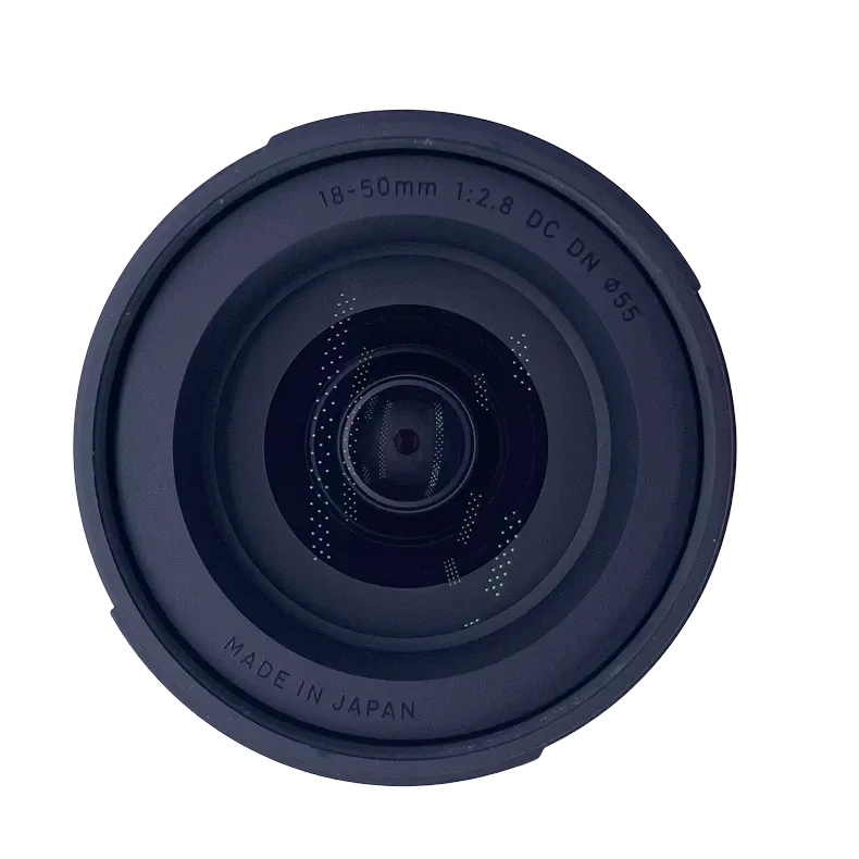 Sigma 18-50mm f/2.8 DC DN Contemporary