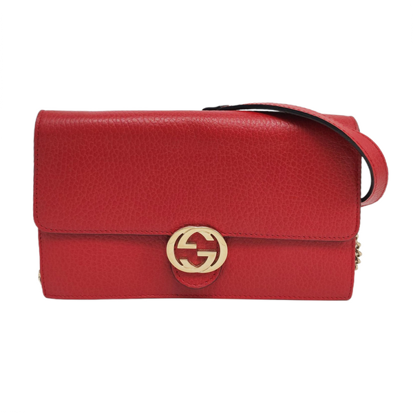 Authenticated pre-owned  Interlocking G Calfskin Red - Handbags at Looply