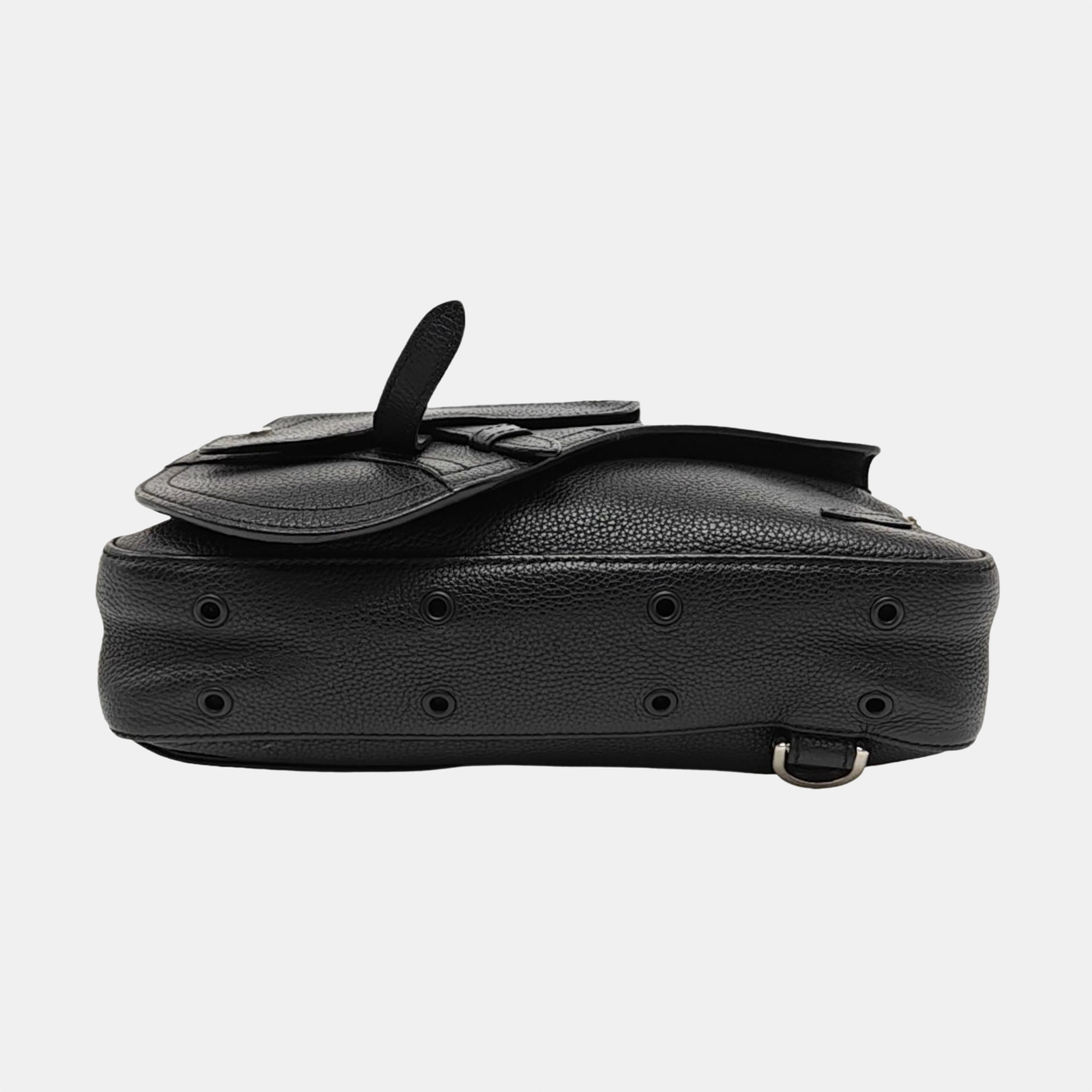 Authenticated pre-owned  Saddle Calfskin Black - Belt Bag at Looply