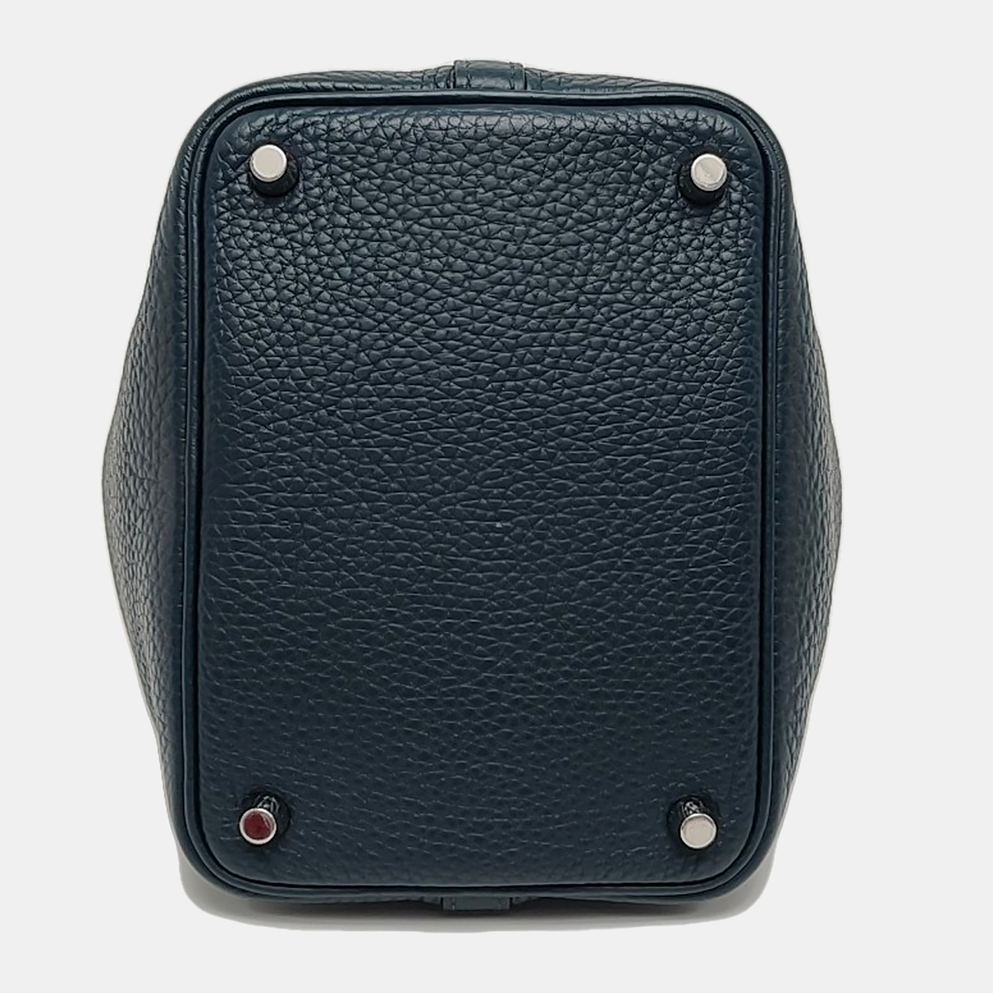 Authenticated pre-owned  Picotin Lock 18 Clemence Green - Top Handle Bag at Looply