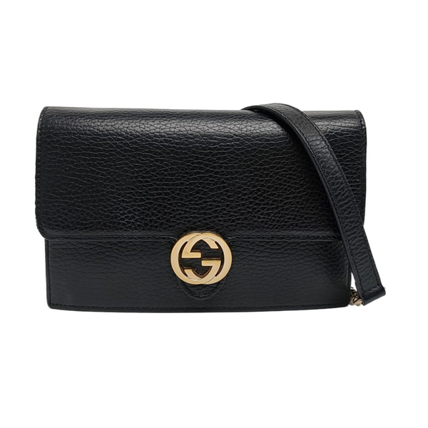 Authenticated pre-owned  Interlocking G Calfskin Black - Handbags at Looply
