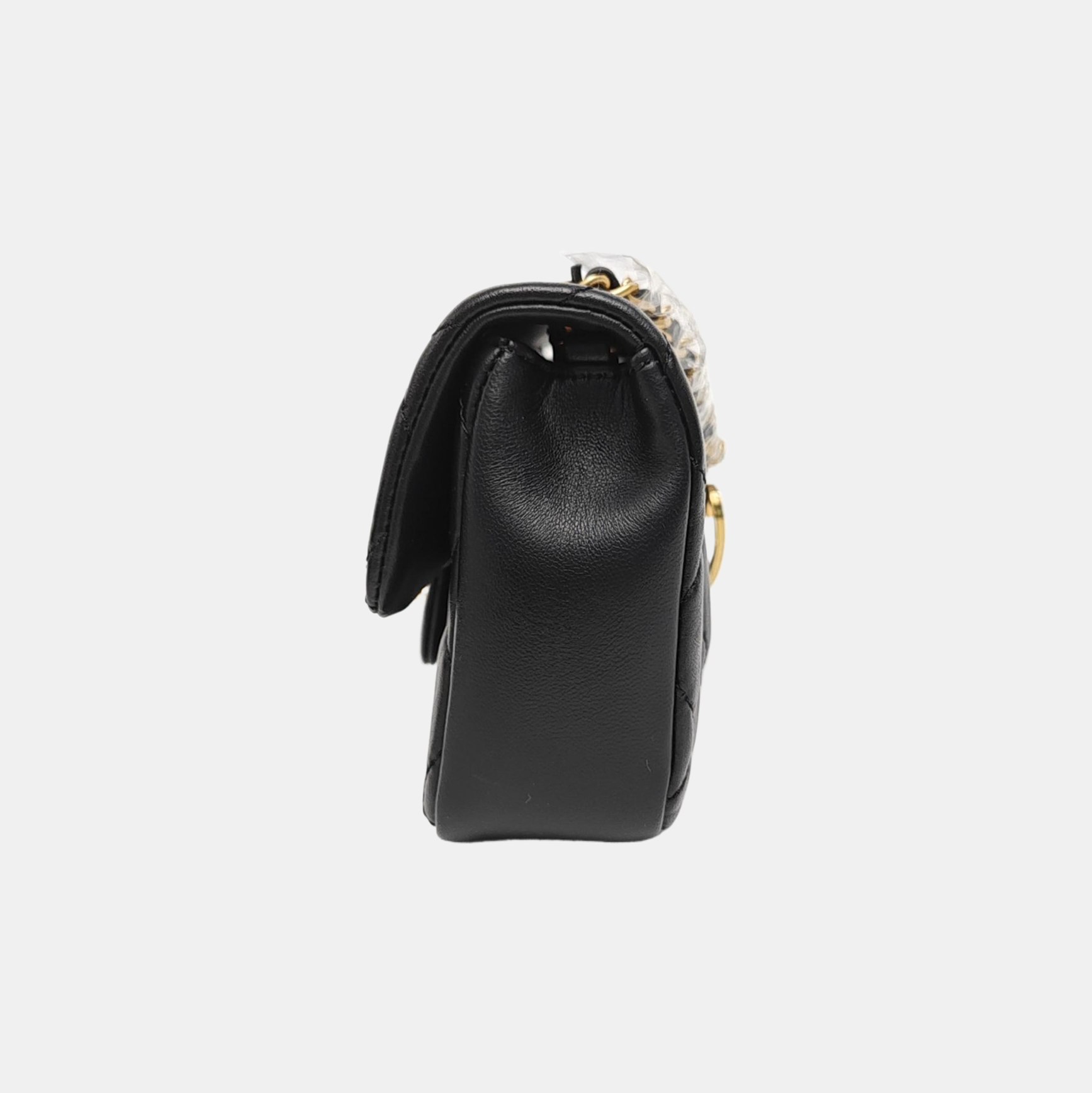 Authenticated pre-owned  Classic Flap Quilted Lambskin Black - Shoulder Bag at Looply