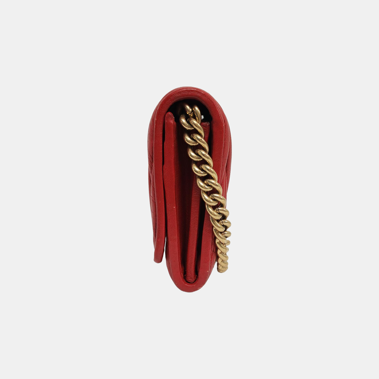 Authenticated pre-owned  Matelassé Lambskin Red - Shoulder Bag at Looply
