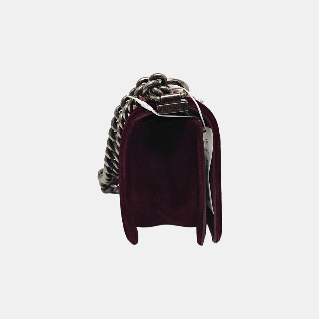 Authenticated pre-owned  Boy Chanel Small Velvet Burgundy - Shoulder Bag at Looply
