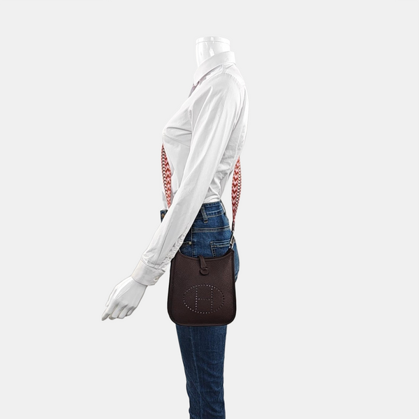 Authenticated pre-owned  Evelyne 16 Clemence Red - Shoulder Bag at Looply
