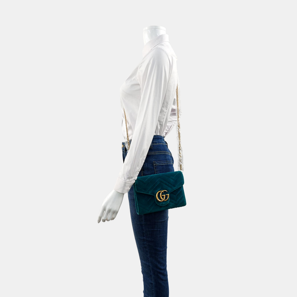 Authenticated pre-owned  GG Marmont Mini Velvet Blue - Shoulder Bag at Looply