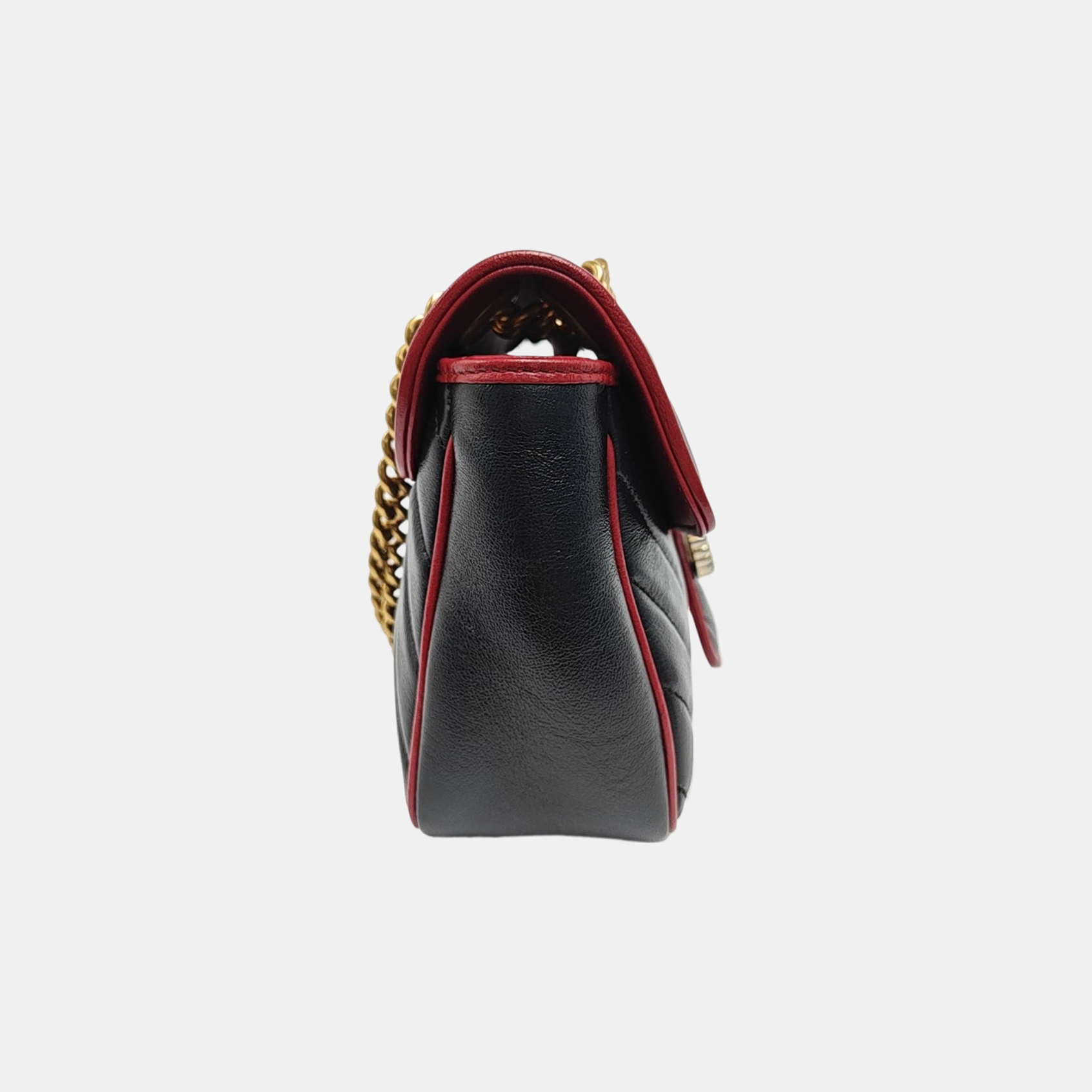 Authenticated pre-owned  GG Marmont Medium Calfskin Black - Shoulder Bag at Looply