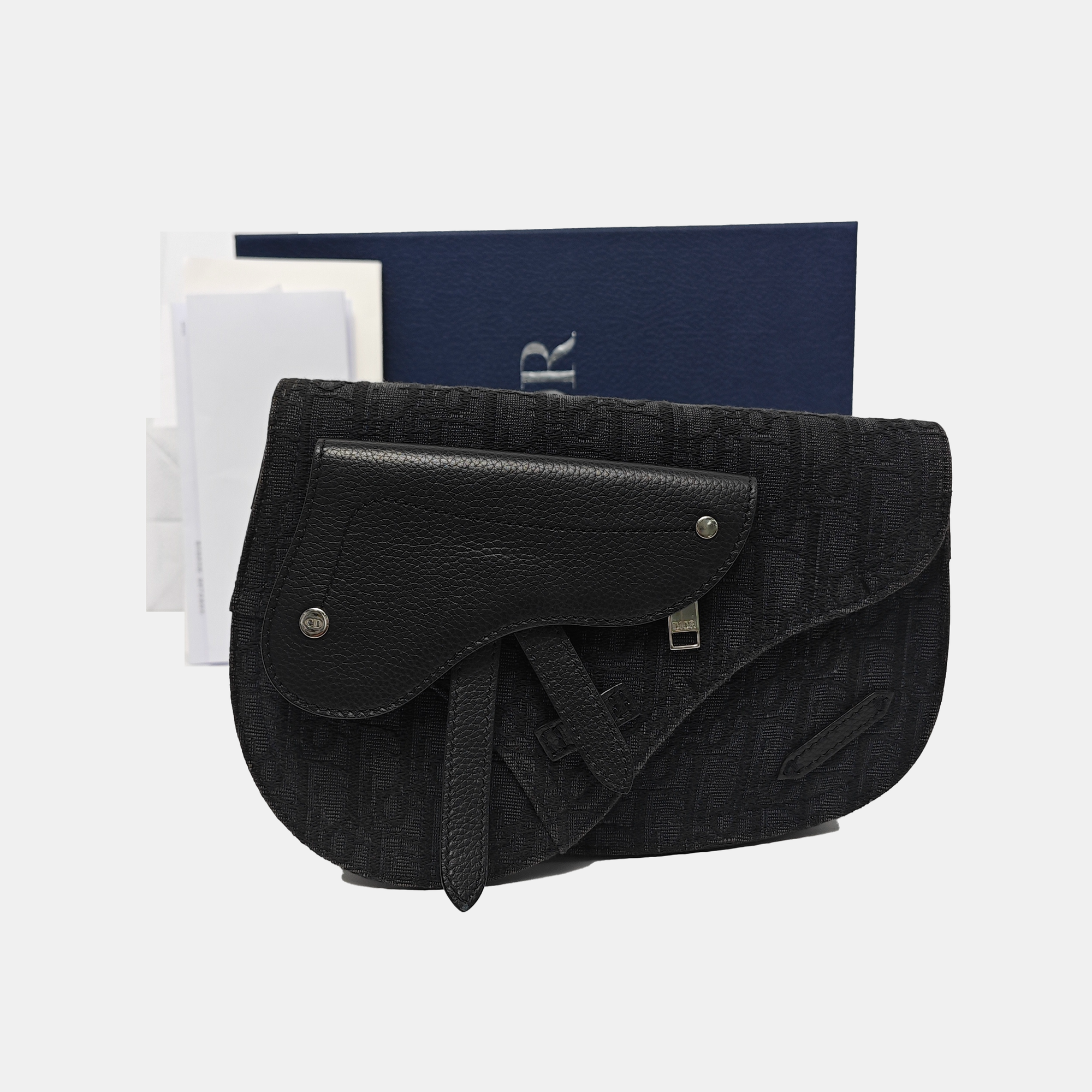 Authenticated pre-owned  Saddle Oblique Canvas Black - Shoulder Bag at Looply