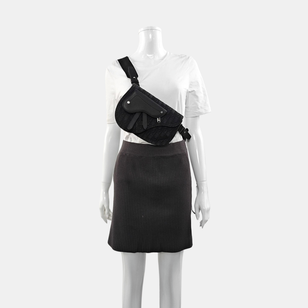 Authenticated pre-owned  Saddle Oblique Canvas Black - Shoulder Bag at Looply