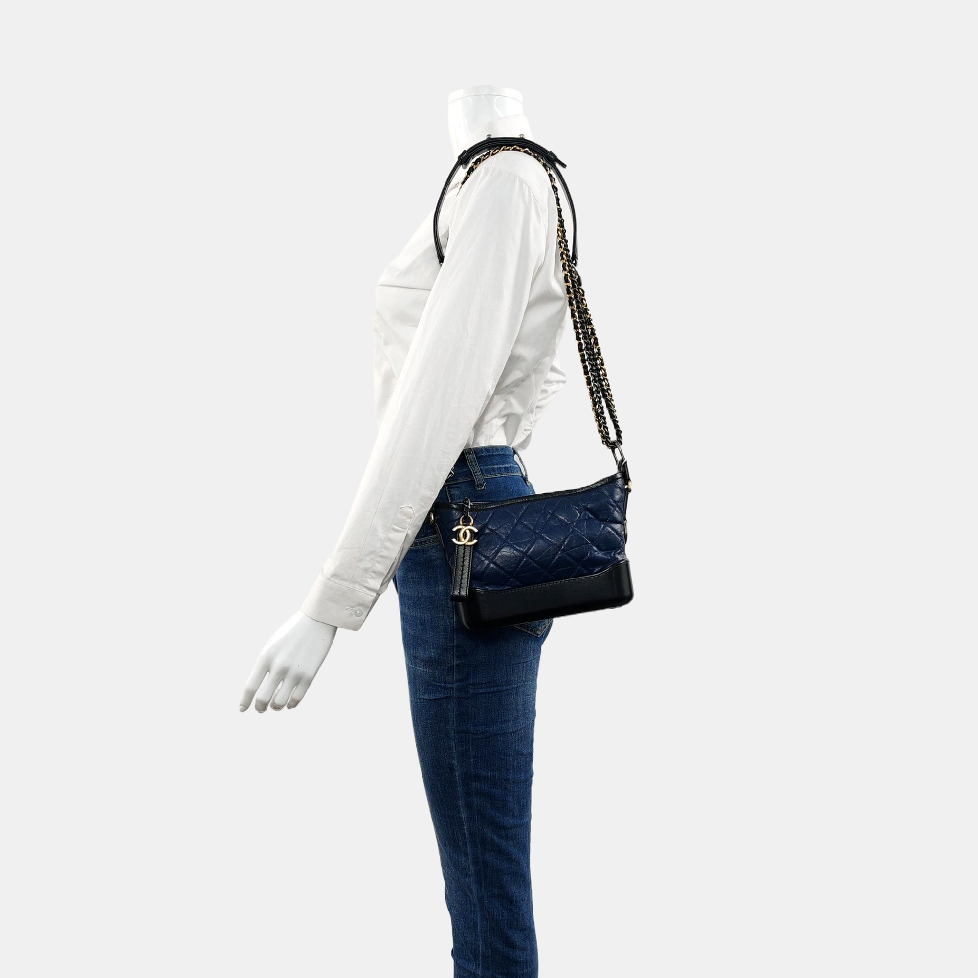 Authenticated pre-owned  Gabrielle Quilted Calfskin Blue - Shoulder Bag at Looply