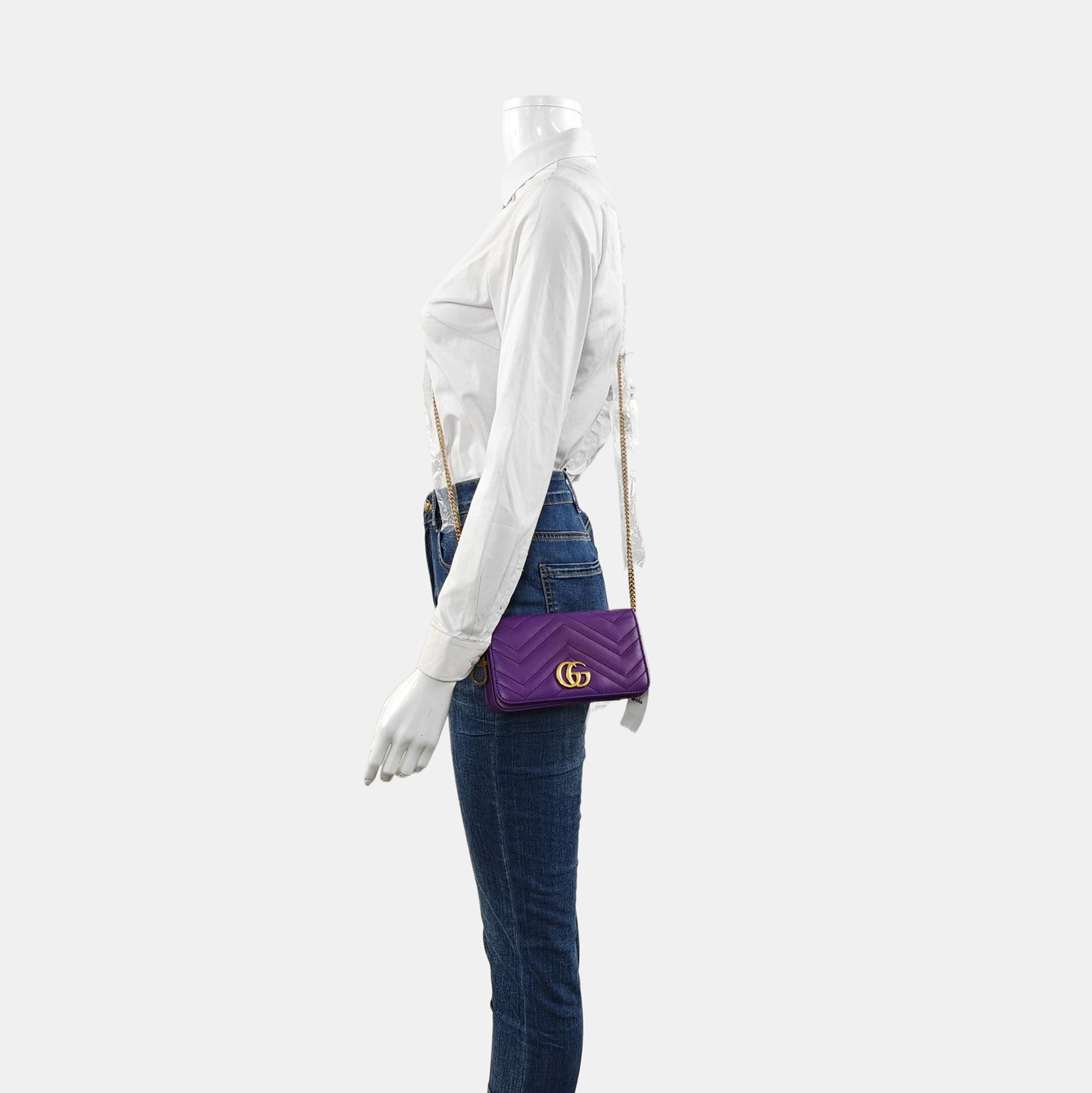 Authenticated pre-owned  GG Marmont Calfskin Purple - Crossbody Bag at Looply