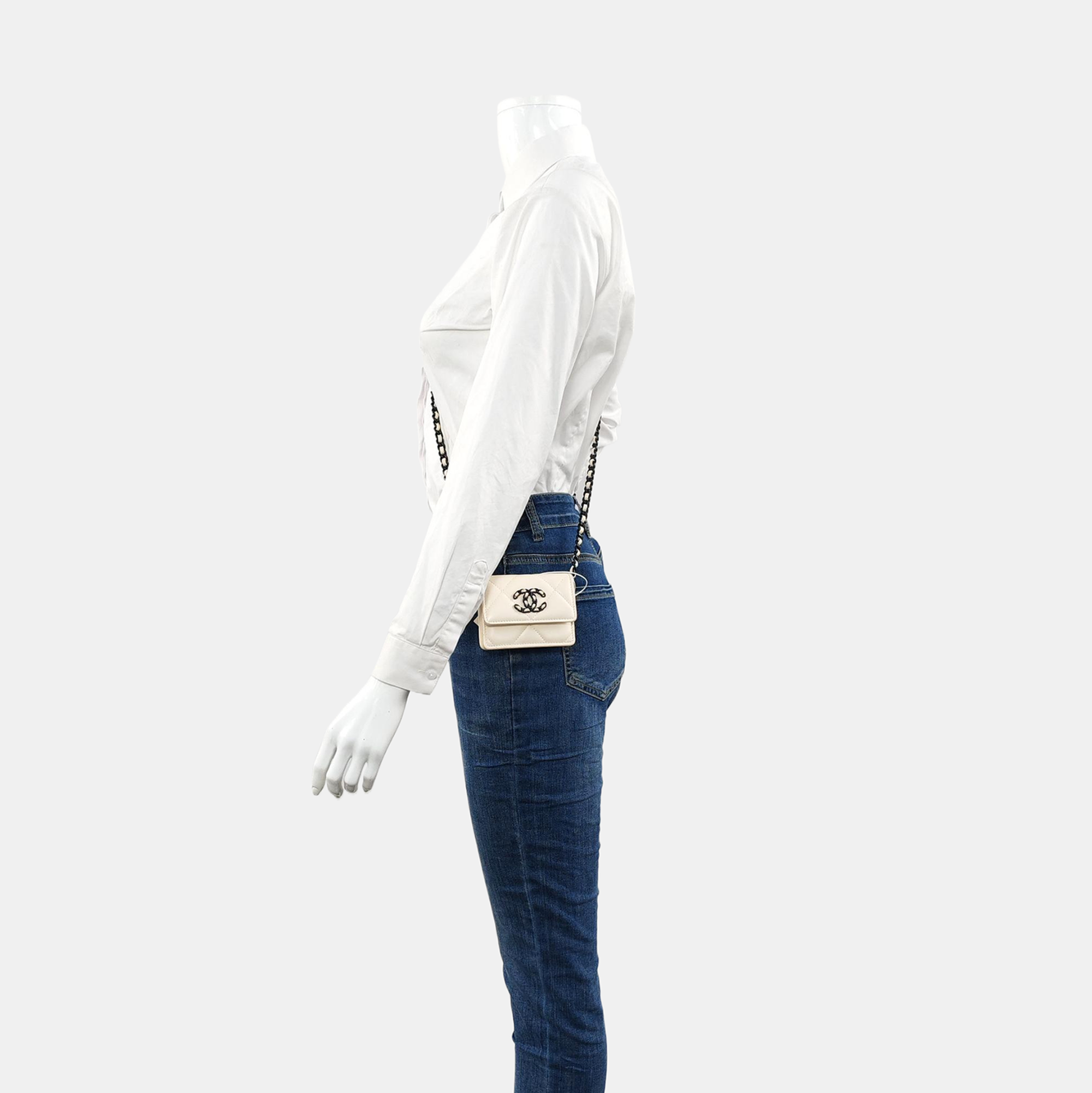 Authenticated pre-owned  Chanel 19 Quilted Calfskin White - Shoulder Bag at Looply