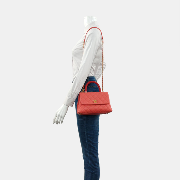 Authenticated pre-owned  Coco Handle Quilted Grained Calfskin Pink - Shoulder Bag at Looply