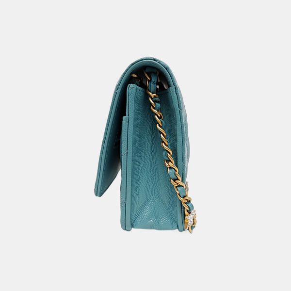 Authenticated pre-owned  Classic Flap Grained Calfskin Blue - Shoulder Bag at Looply