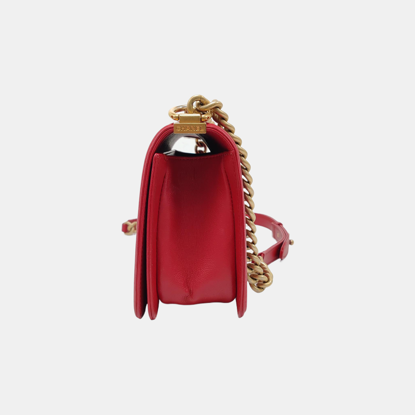 Authenticated pre-owned  Boy Chanel Medium Quilted Grained Calfskin Red - Shoulder Bag at Looply
