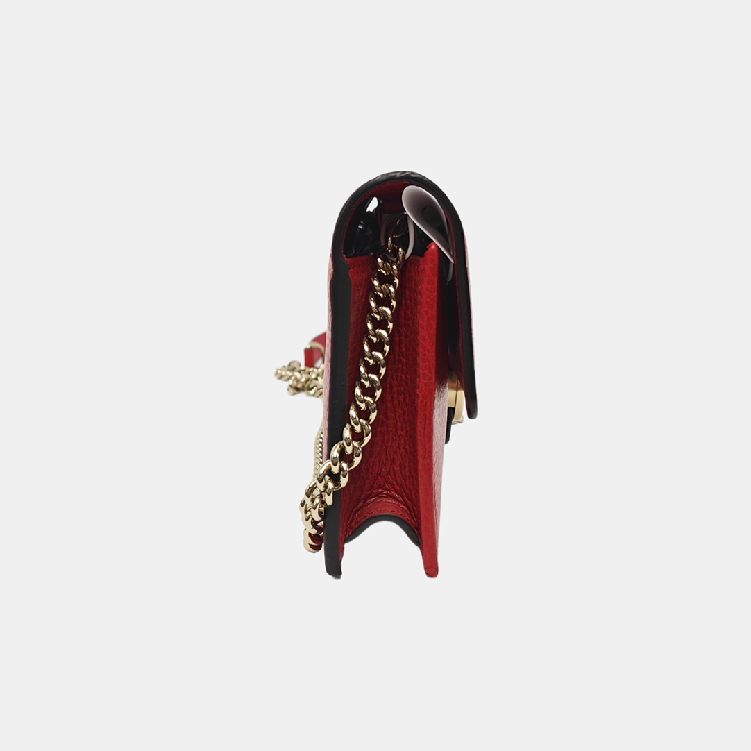 Authenticated pre-owned  Interlocking G Calfskin Red - Shoulder Bag at Looply